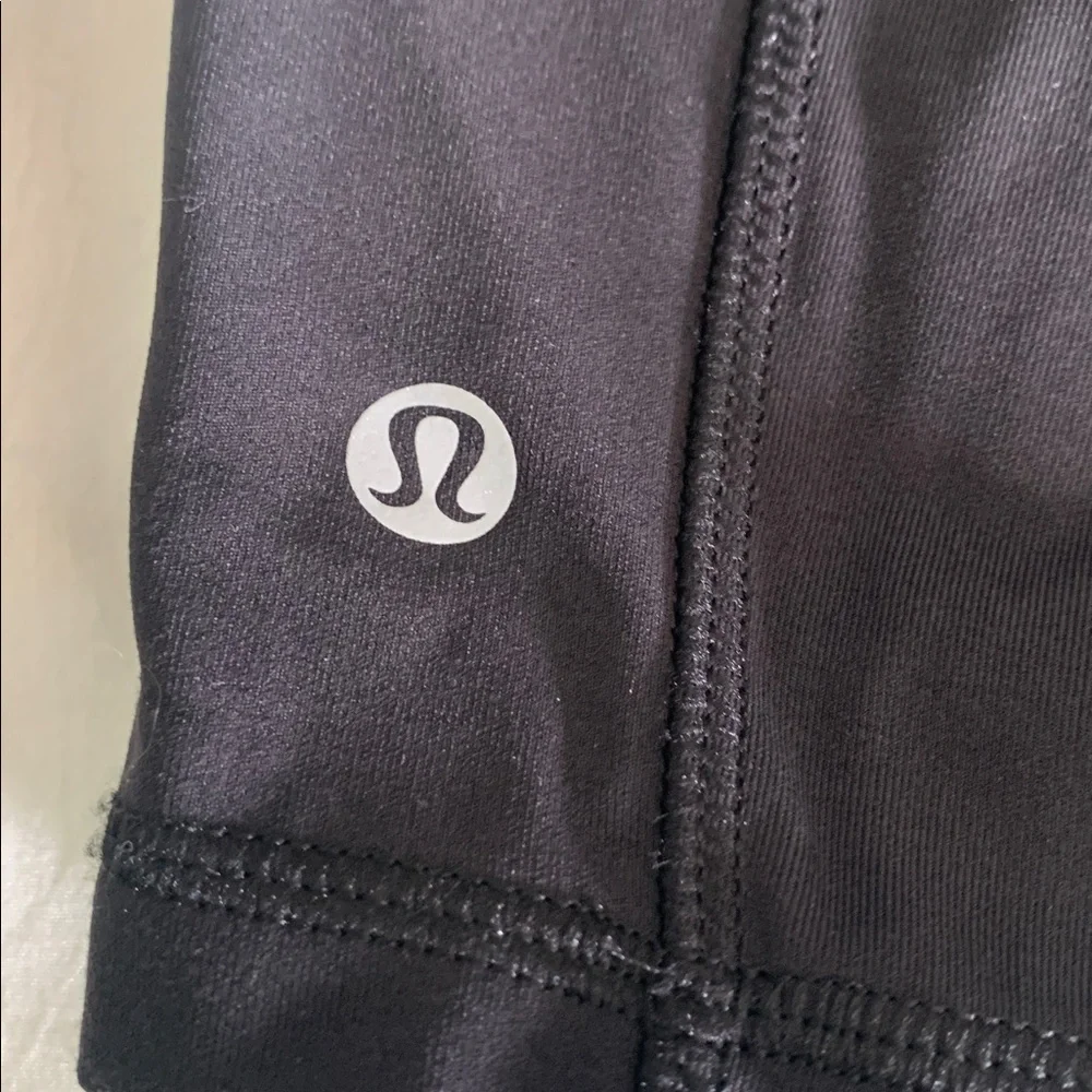 Lululemon Black Women's Shorts - Picture 3 of 6